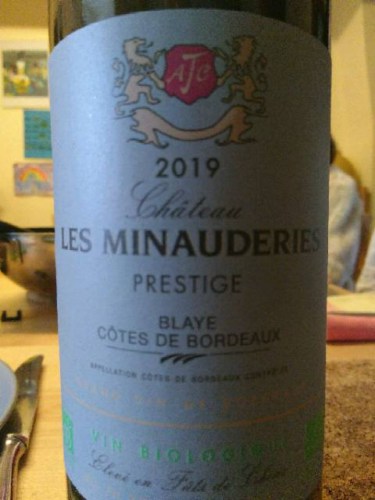 Vin rouge 2019 Bordeaux Côte de Blaye Les Minauderies