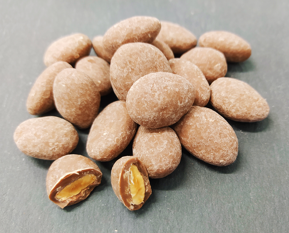 Amandes enrobées chocolat noir